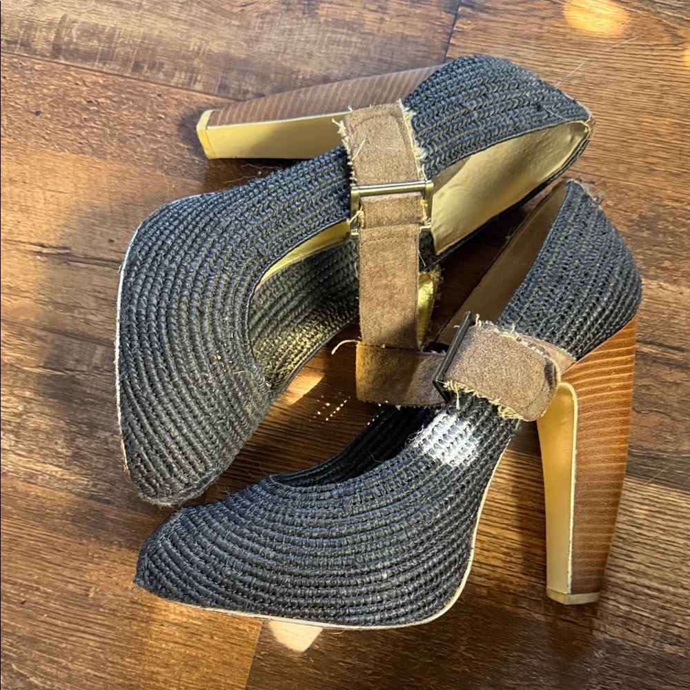zinc Black Raffia-Look Mary Jane Heels with Brown Suede Strap